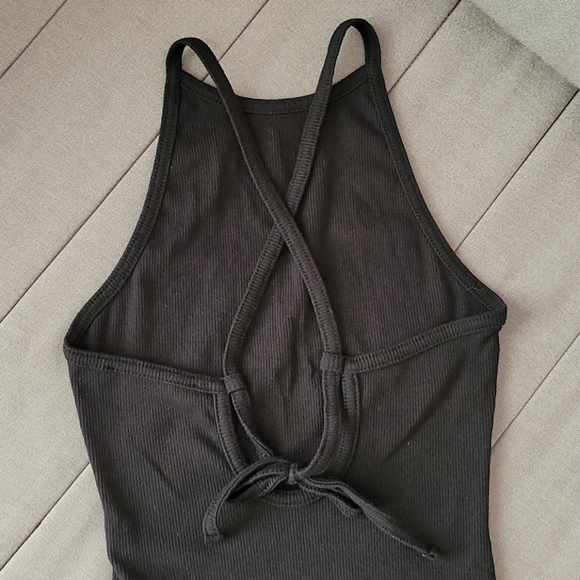 Abercrombie & Fitch Halter Top Bodysuit - Picture 3 of 5